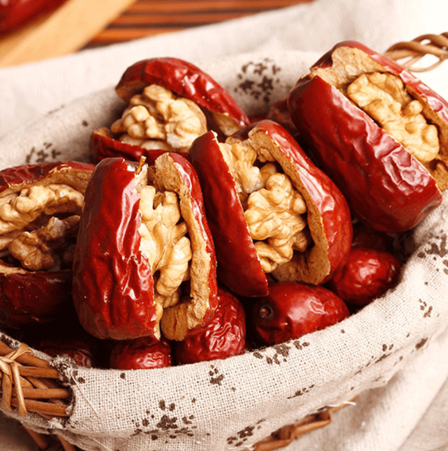 Jujube with walnuts 同仁堂自包枣夹核桃仁 8oz左右